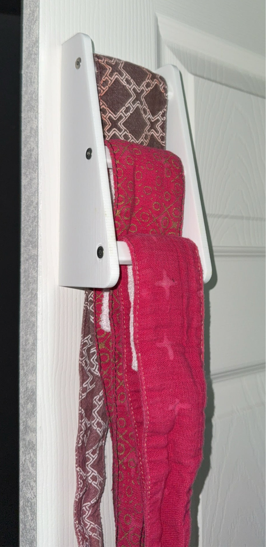 Headband Wall Mount
